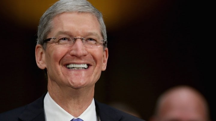 In 3 mesi, Apple ha venduto iPhone per 56 miliardi di dollari: è il miglior trimestre di sempre (foto)