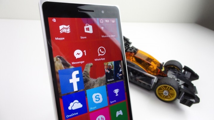 Windows 10 Technical Preview per smartphone disponibile al download