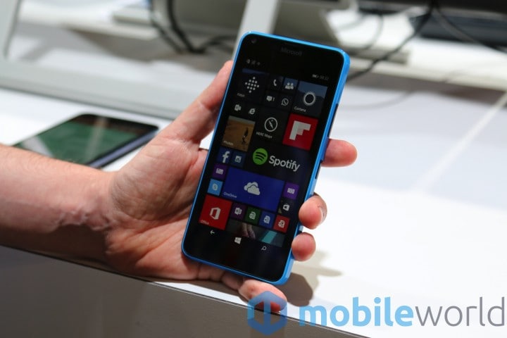 Microsoft presenta Lumia 640 e Lumia 640 XL in una serie di spot (video)