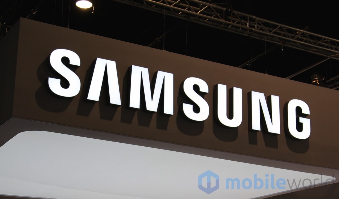 Samsung brevetta uno schermo edge curvo in alto o in basso (foto)