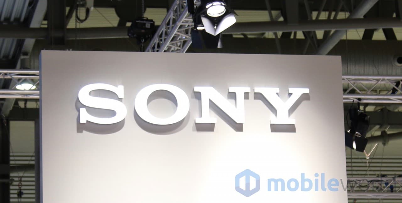 Prime foto del nuovo top di gamma Sony: design in via di rinnovamento (finalmente!)