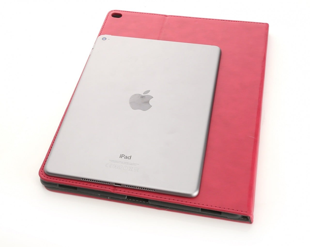 Quanto sarà grande iPad Pro rispetto a iPad Air 2? (foto)