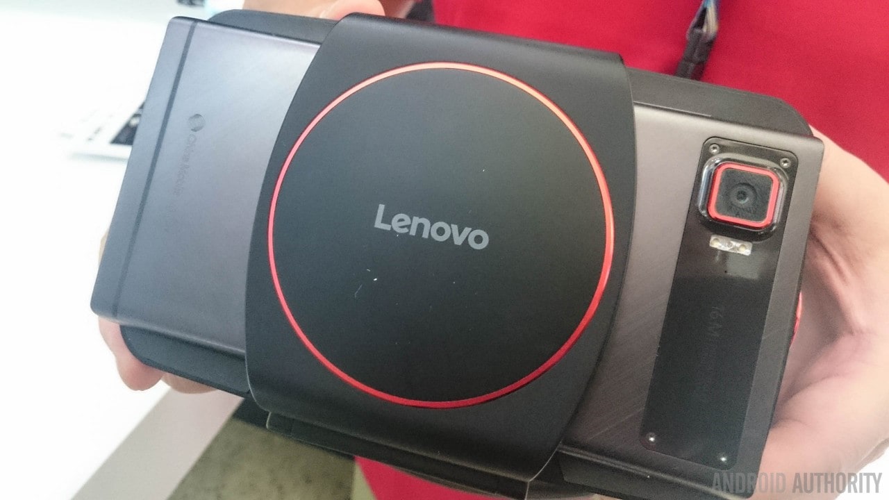 Lenovo annuncia VR Goggles, headset per la realtà virtuale (foto)