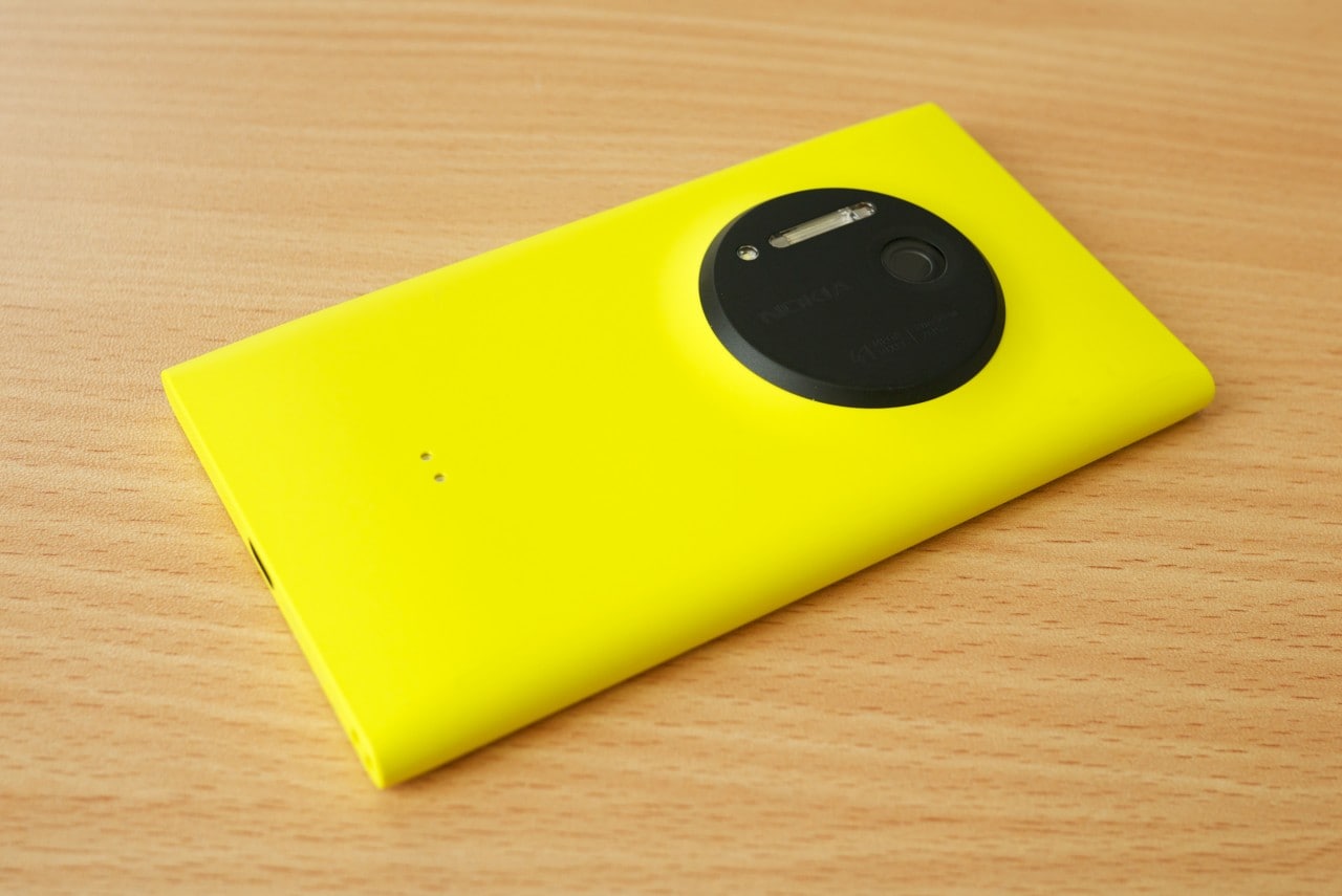 Una sfocatissima immagine suggerisce un successore di Lumia 1020