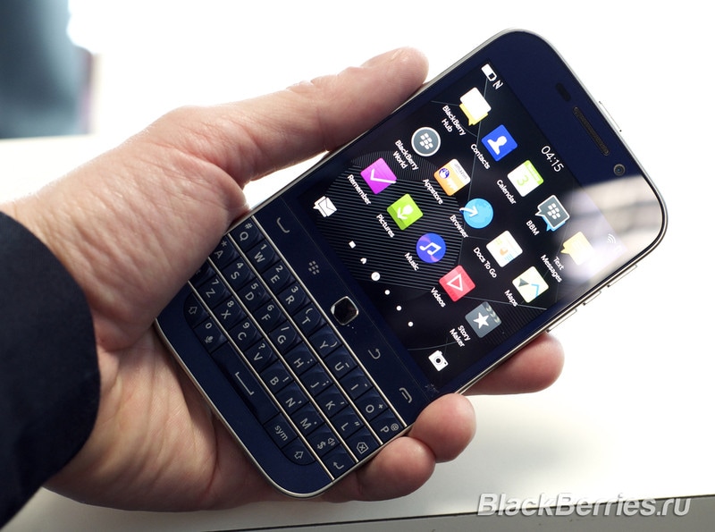 BlackBerry Classic prossimamente disponibile nella nuova colorazione Cobalt Blue