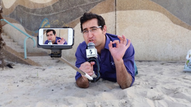 Solocam: il selfie stick per giornalisti soli (foto)