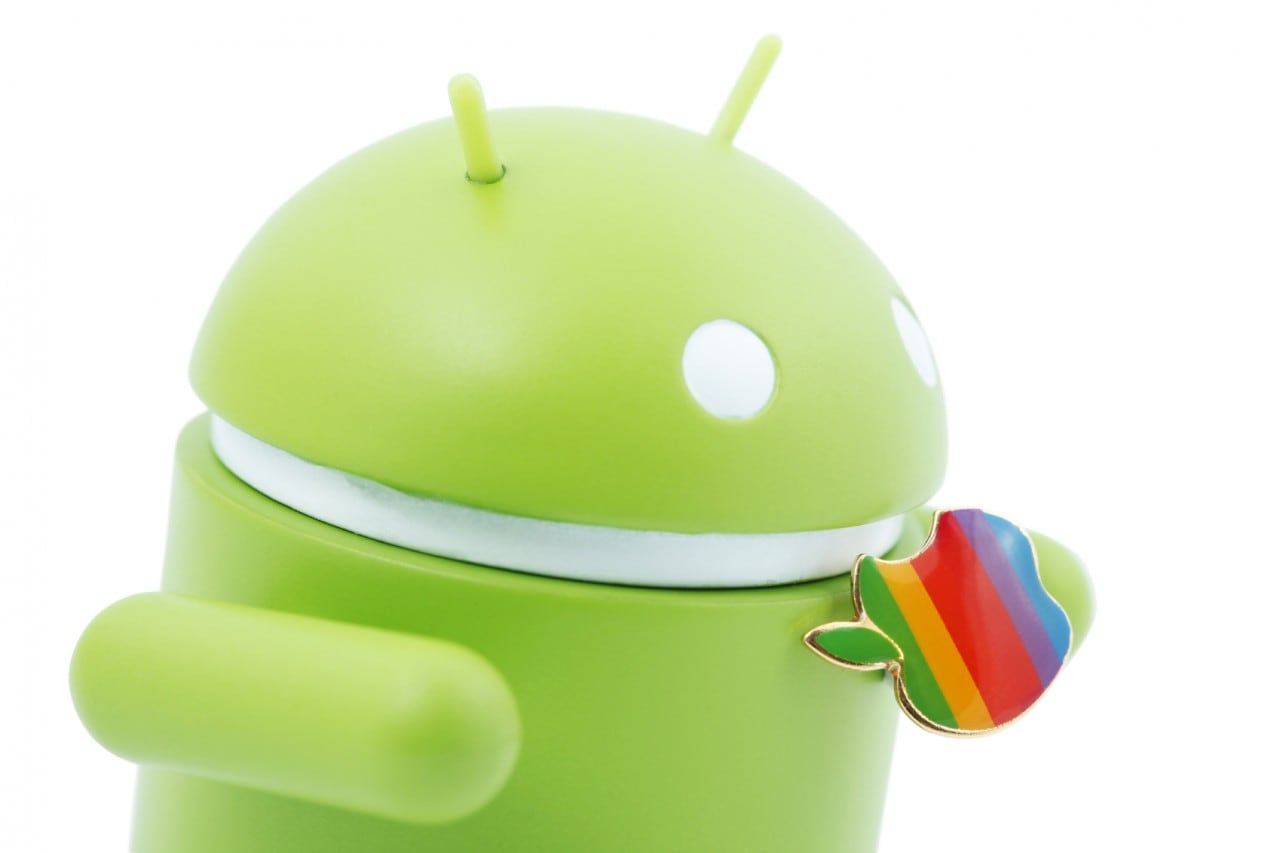 Gli utenti Android sono più fedeli di quelli Apple. O forse è il contrario? (foto)