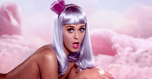 Katy Perry Pop: la prima cosa che guardi in una donna? Gli acquisti in-app (recensione)