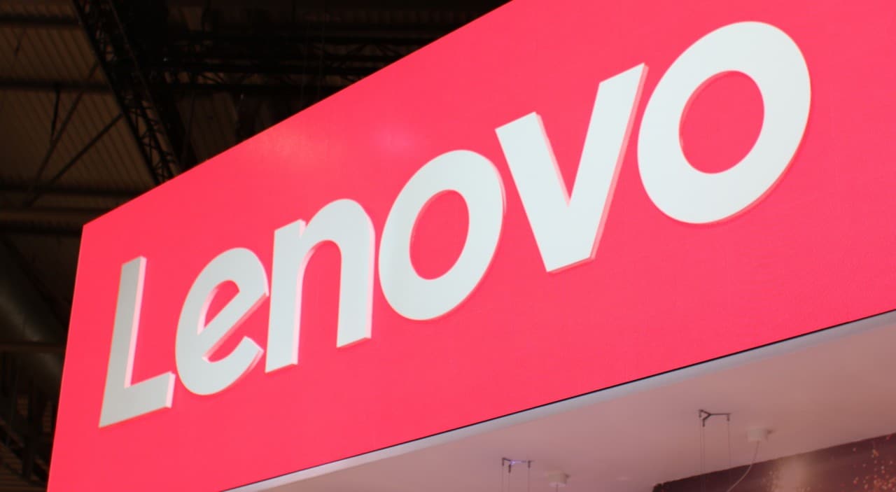 Lenovo annuncia il suo primo smartphone Windows 10