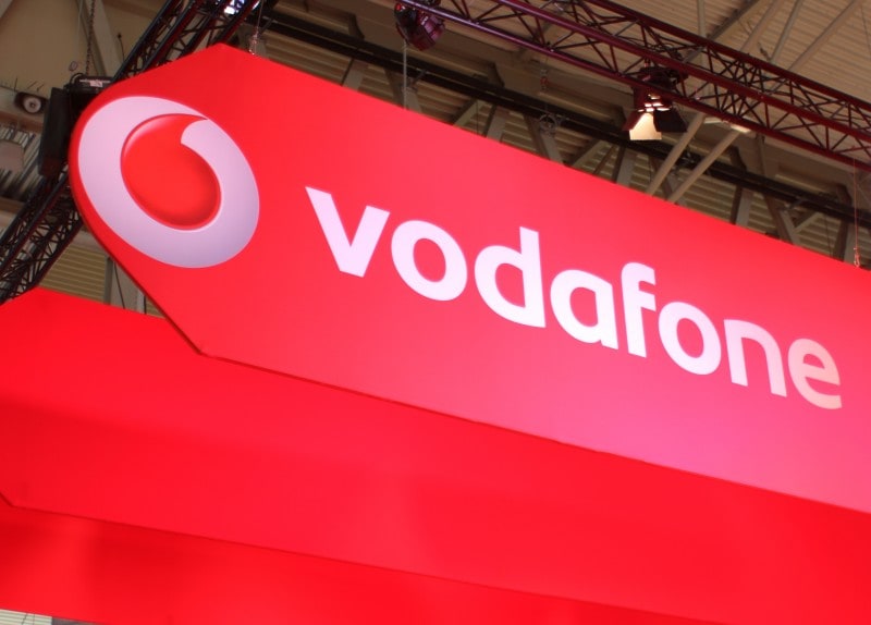 Vodafone annuncia grosse rimodulazioni: aumenti, fine del 404 e 414 a pagamento