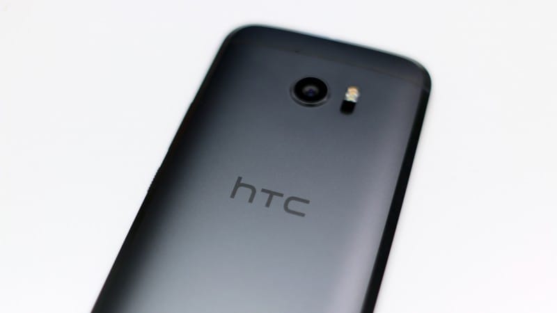 HTC 10 e Vive non bastano: bilancio ancora deludente a maggio 2016