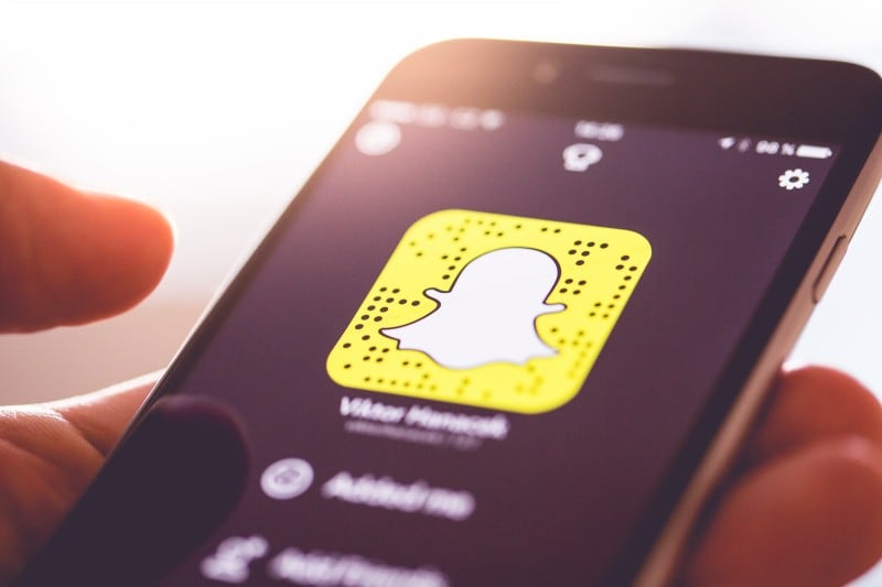 Snapchat attiva la funzione di ricerca per le Storie (video)