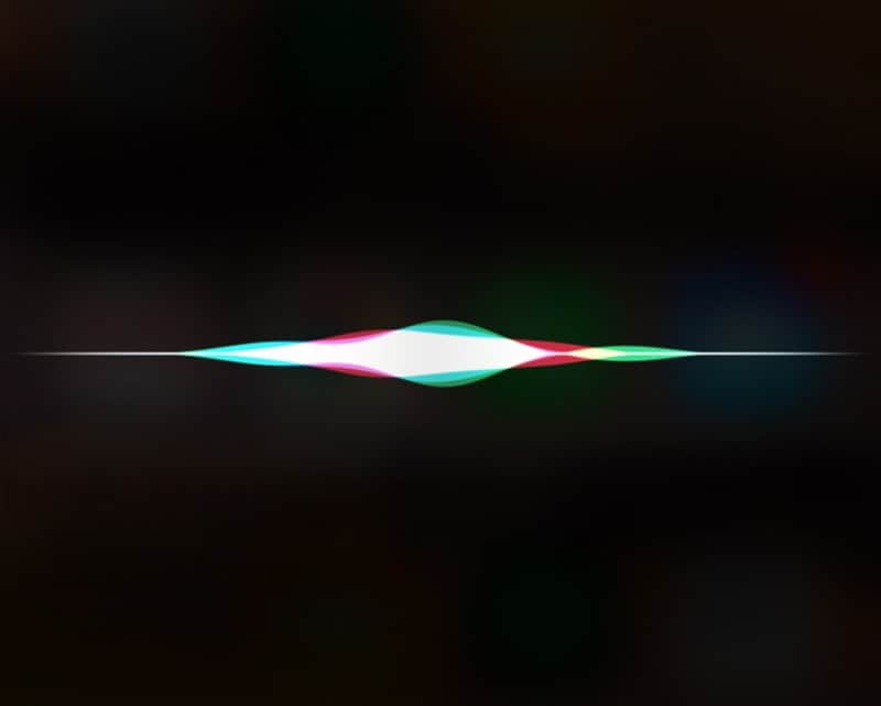 Siri ascolterà il nostro tono di voce e potrà rispondere sussurrando, secondo questo brevetto Apple