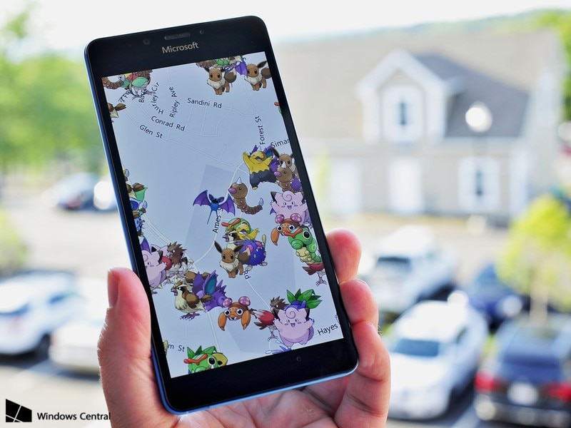 Con un Windows phone non potete andare a caccia di Pokémon, ma almeno saprete dove sono