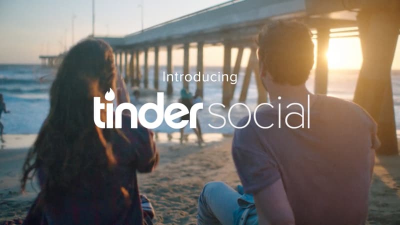 Cos&#039;è Tinder Social, la nuova funzione dell&#039;app di incontri