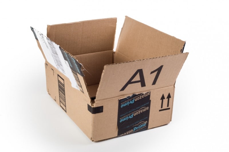 Amazon e Poste Italiane: consegna in giornata in 9 città