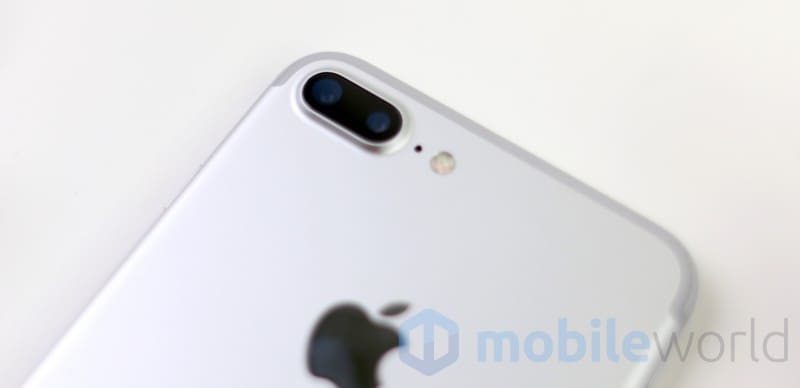 KGI: l&#039;iPhone 8 in vetro supporterà la ricarica wireless