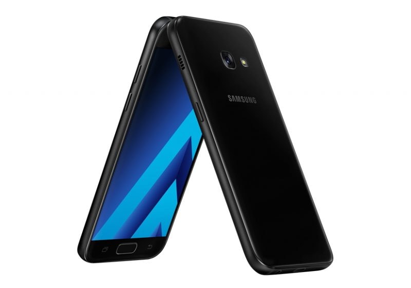 Samsung Galaxy A3, A5 e A7 2017 ufficiali: fotocamera e impermeabilità, ma niente Nougat (foto e video)