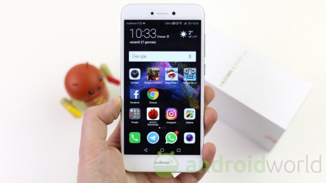 Huawei P8 Lite 2017: avvistato il firmware basato su Android Oreo, aggiornamento OTA in arrivo? (foto)