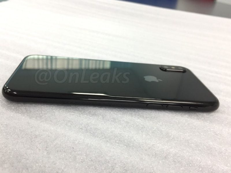 Anche @OnLeaks lo conferma: questo è iPhone 8 (foto)