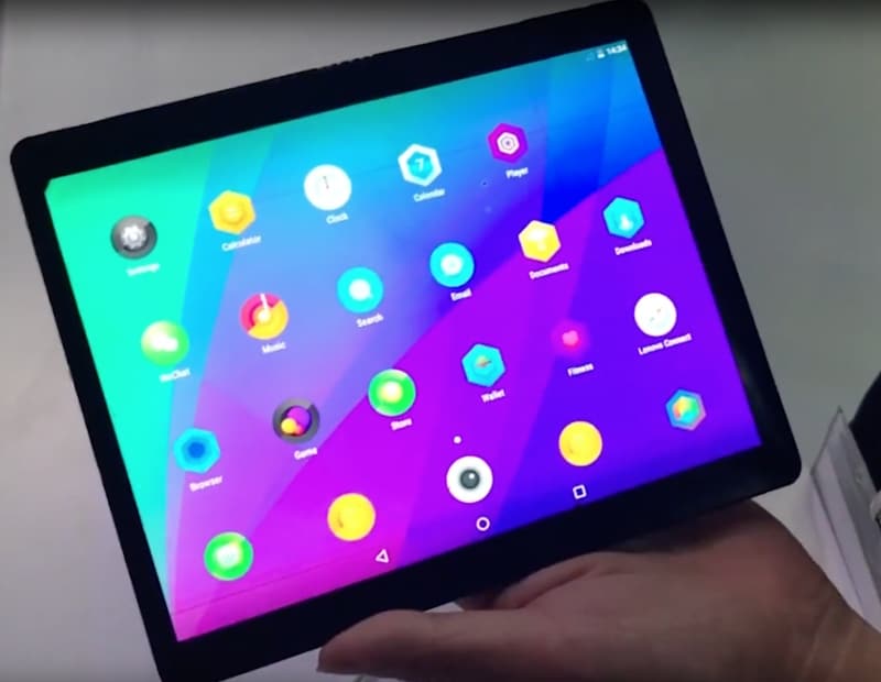 Lenovo (ri)presenta Folio, il prototipo dello smartphone/tablet pieghevole (video)
