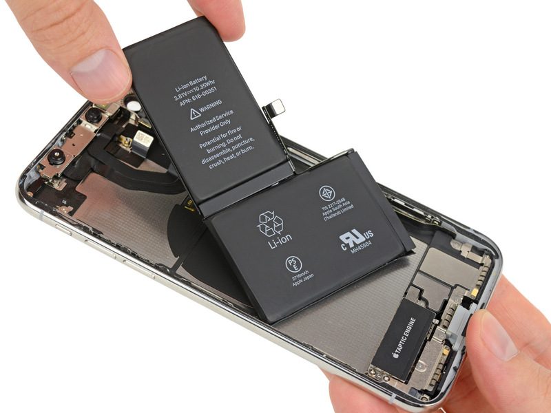 I nuovi iPhone sanno se avete cambiato la batteria