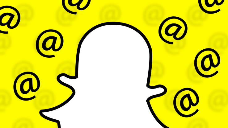 Snapchat s&#039;ispira ad Instagram e sperimenta il tag degli amici nelle Storie (foto)