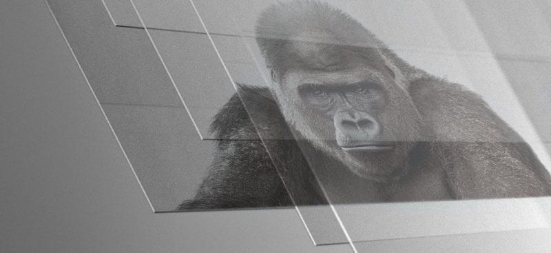 Promemoria: il Gorilla Glass è resistente, ma la polvere può esserlo di più (foto)