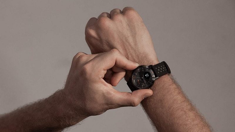 Offerta Amazon speciale per Withings Steel HR Sport: smartwatch ibrido come pochi