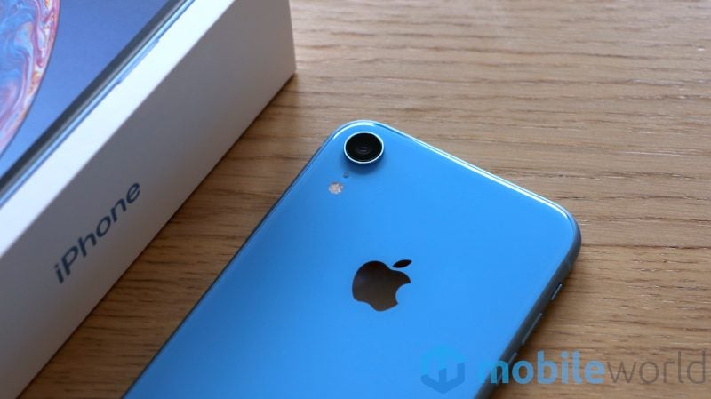 Sconto Amazon per iPhone XR in versione blu: ottimo prezzo per il 128 GB