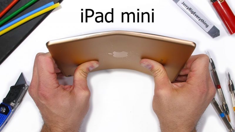 Il nuovo iPad mini è il protagonista del test di resistenza più bizzarro di sempre (video)