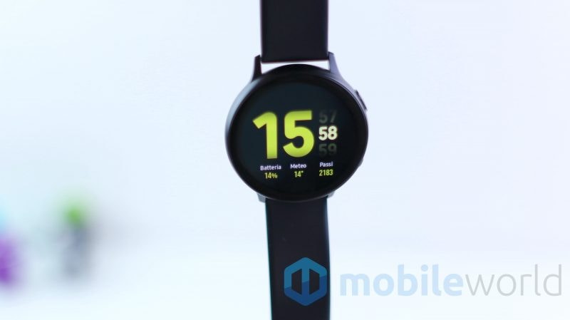 Galaxy Watch Active e Watch Active 2 si aggiornano: ottimizzazioni per messaggi e Wi-Fi