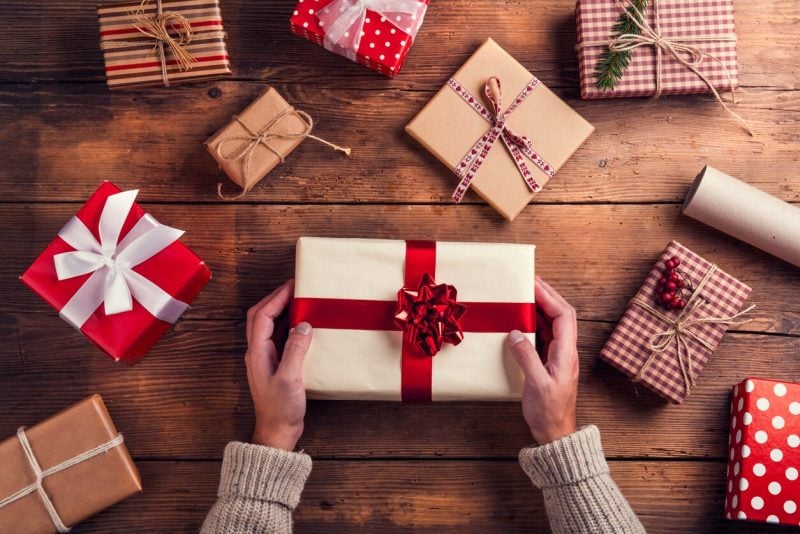 I regali fateli prima del Black Friday: Amazon ha già inaugurato il negozio di Natale