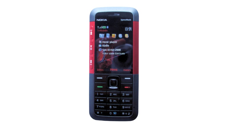 Nokia vuole riportare in vita il 5310 Xpress Music, ma dove sono i tasti per la riproduzione musicale? (foto)