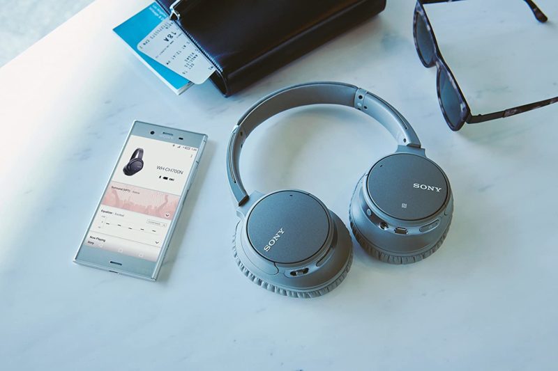 Cuffie Bluetooth Sony in sconto a 99€: noise-cancelling e fino a 35 ore d&#039;autonomia