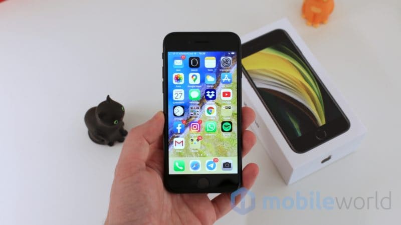 Nuovo iPhone SE in vista: 5G e prezzo super economico, ma vecchio design