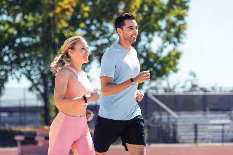 Fitbit Inspire 2 è il fitness tracker da comprare oggi: in offerta a 82€ su Amazon