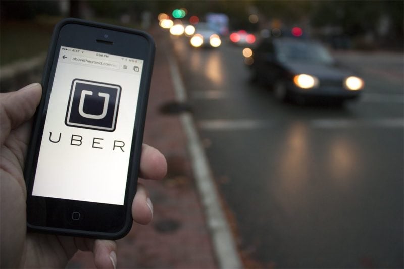 Uber pigliatutto: sarà possibile prenotare aerei, treni, bus, e noleggio auto