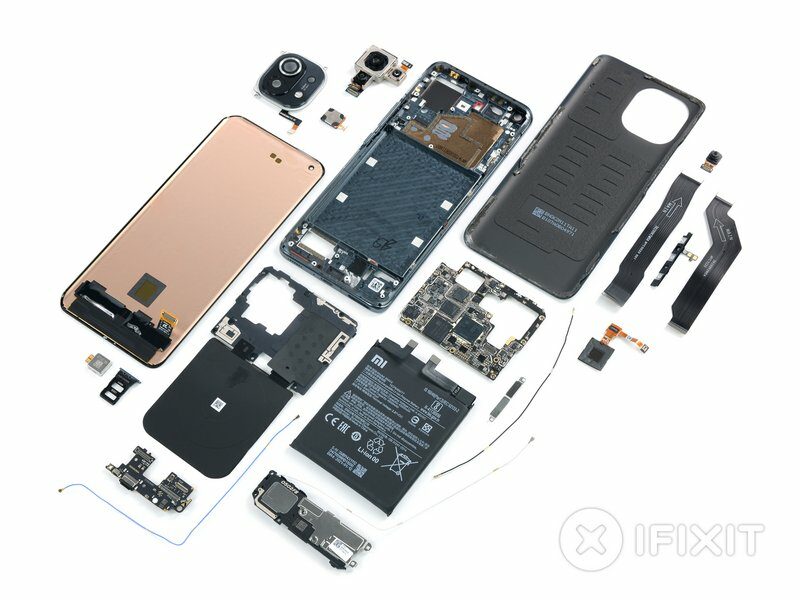 Xiaomi Mi 11 viene fatto a pezzi da iFixit (foto)