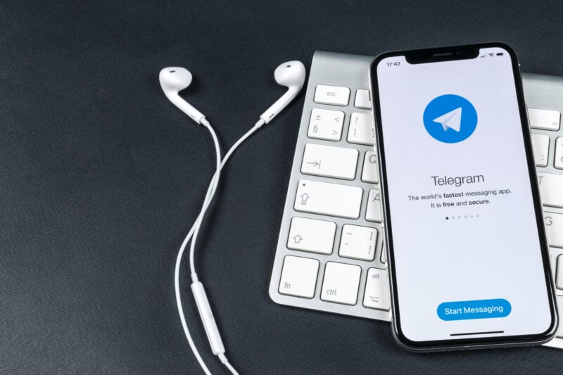 Telegram raggiunge il primo miliardo di download: i numeri di WhatsApp sono più vicini
