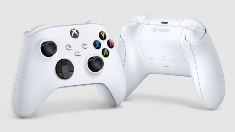 Xbox Wireless Controller in SCONTO su Amazon: gamepad di qualità per Xbox e PC