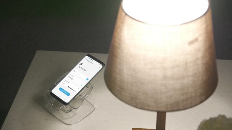 Il vecchio Galaxy diventa un sensore smart per la casa: il riciclo sempre più smart di Samsung (foto)