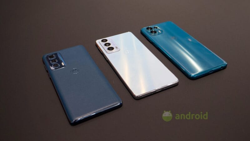 La nuova famiglia Motorola Edge 20 è ufficiale: specifiche al top, prezzi per tutti (foto, video anteprima)
