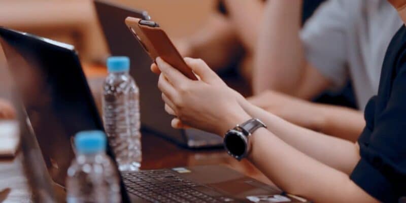 Galaxy Z Fold 3 e Galaxy Watch 4 si fanno vedere brevemente in un video di Samsung (foto e video)